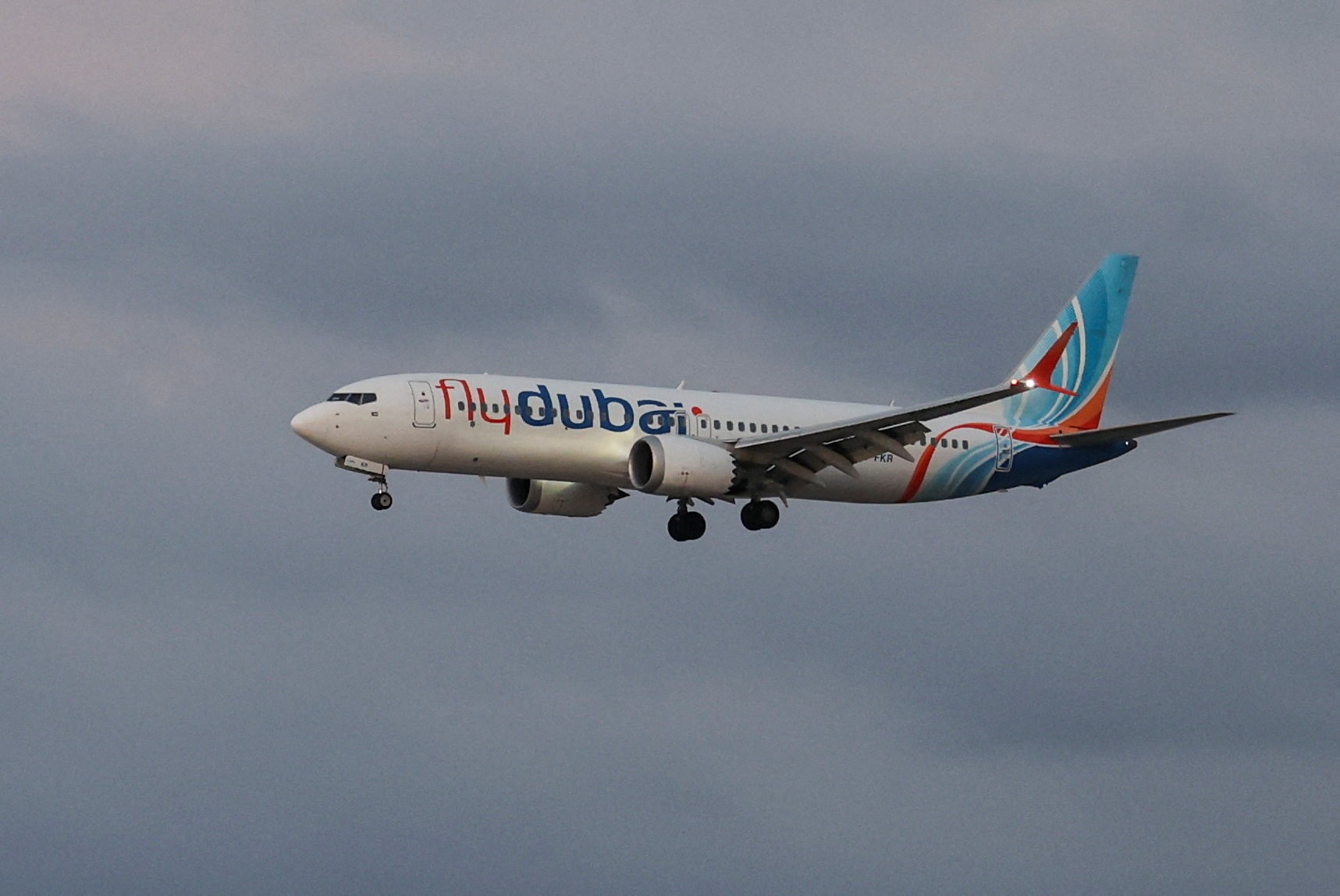 Simulação mostra como avião alvo de ataque despencou no ar perto de Israel