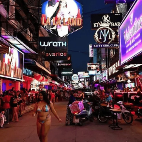 Pattaya, a ‘cidade do pecado’ onde 5 mil militares americanos desembarcaram após oito meses em alto mar