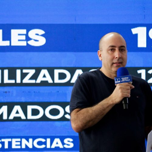 Quem é Fernando Cerimedo, ex-estrategista de Milei preso na Bolívia