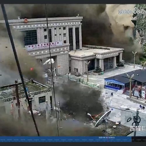 Como a China censura imagens da catástrofe no Tibete e Nepal