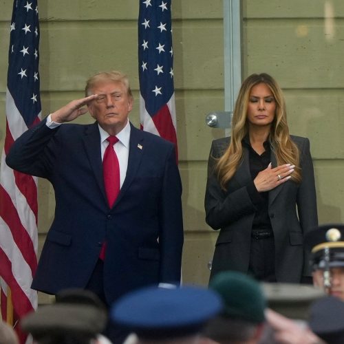 ‘Nunca vamos nos esquecer, e é por isso que lutamos hoje’, diz Trump sobre atentado de 11 de Setembro