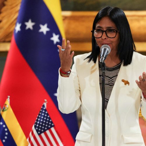 Venezuela desbloqueia sites de notícias censurados há anos