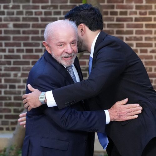 Nos EUA, Lula diz que Trump ‘age como imperador’ e que avalia como aplicar reciprocidade se negociação do tarifaço não avançar