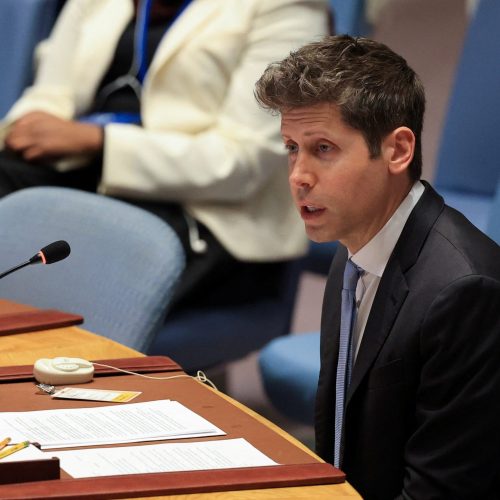 Líderes de IA discutem riscos da tecnologia em reunião do Conselho de Segurança da ONU