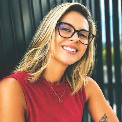 Mulher é morta a tiros na rua pelo ex-companheiro em Maricá