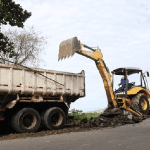 Rio das Ostras dá início a pacote de obras na malha viária municipal
