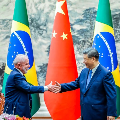 Tarifaço pode abrir portas na China, mas analistas veem limites para avanço das exportações brasileiras