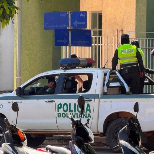 Onda de violência provocada por conflito entre PCC e CV deixa nove mortos na Bolívia