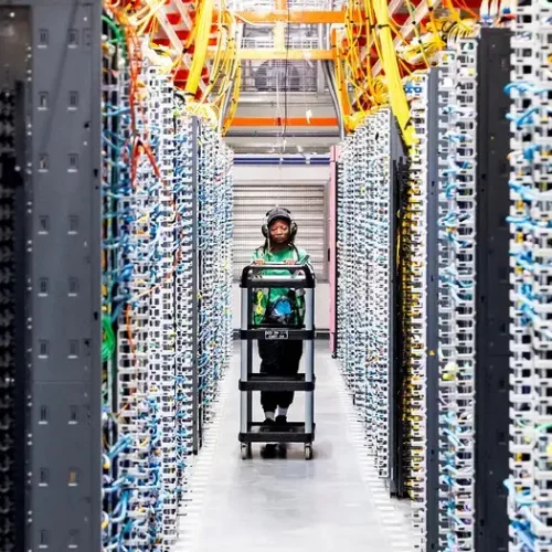 Empresas admitem usar IA como pretexto para demissões e explicam motivos