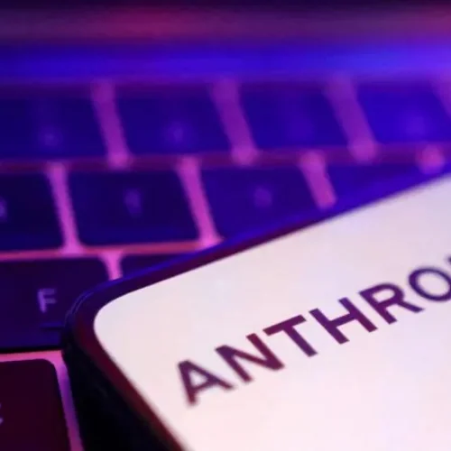 Claude, IA da Anthropic, ganha versão voltada à pesquisa científica; veja como funciona