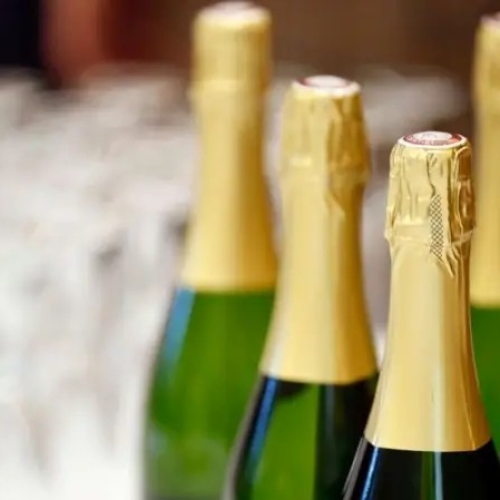 Onda de calor recorde na França deixará champanhe com mais álcool — e mais forte