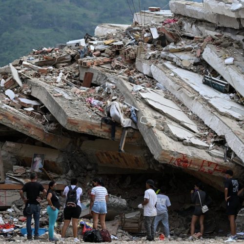 Número de mortos do terremoto na Venezuela passa de 5.000