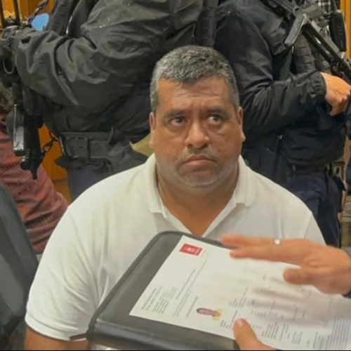 Colômbia extradita líder de dissidência das Farc aos EUA , dizem fontes