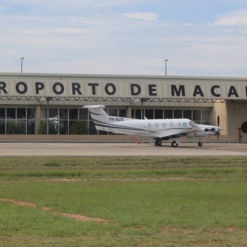 Aeroporto de Macaé bate recorde histórico com 132 voos em um único dia