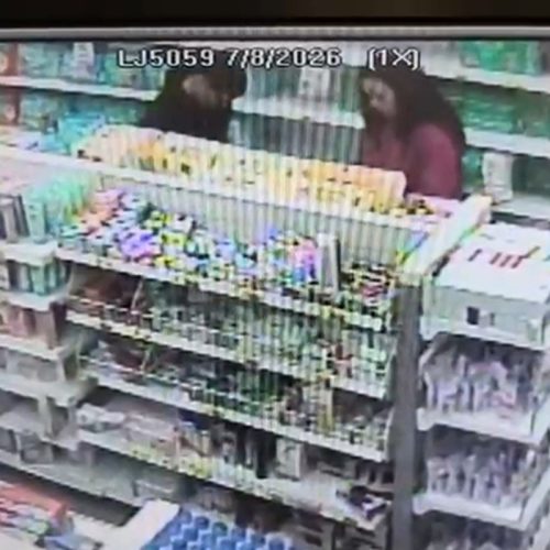 Casal com 17 passagens pela polícia é preso por suspeita de furtar farmácias em Rio das Ostras