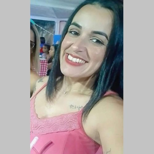 Mulher morre dias após se jogar do 2º andar para fugir do ex-companheiro em Rio das Ostras, diz polícia