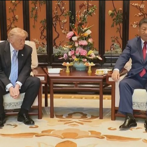 China proíbe exportações para 10 empresas dos EUA e amplia retaliação comercial; veja lista