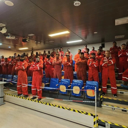 Greve no setor de petróleo atinge Macaé e Bacia de Campos; sindicato cita paralisação por tempo indeterminado