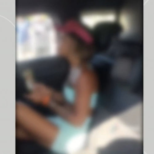 Mulher furta viatura da PM, foge dirigindo até município vizinho e é interceptada após bater com veículo no RJ