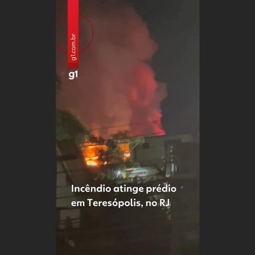 Incêndio atinge 4 andares de prédio em Teresópolis e assusta moradores: ‘Tá desabando tudo, meu Deus!’; VÍDEO