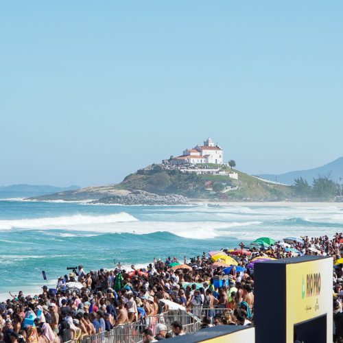 Shows de Cidade Negra, Veigh e Buchecha abrem Circuito Mundial de Surfe em Saquarema nesta quinta