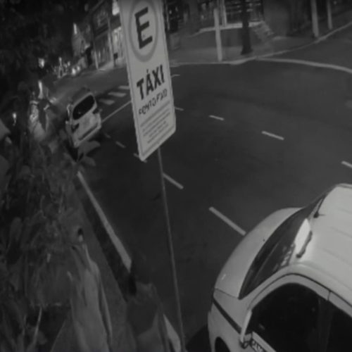 Casal rende taxista durante corrida e rouba dinheiro em São Pedro da Aldeia