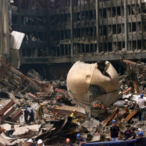 Autoridades de Nova York sabiam que ar não era seguro para respirar após atentado de 11 de Setembro, dizem documentos